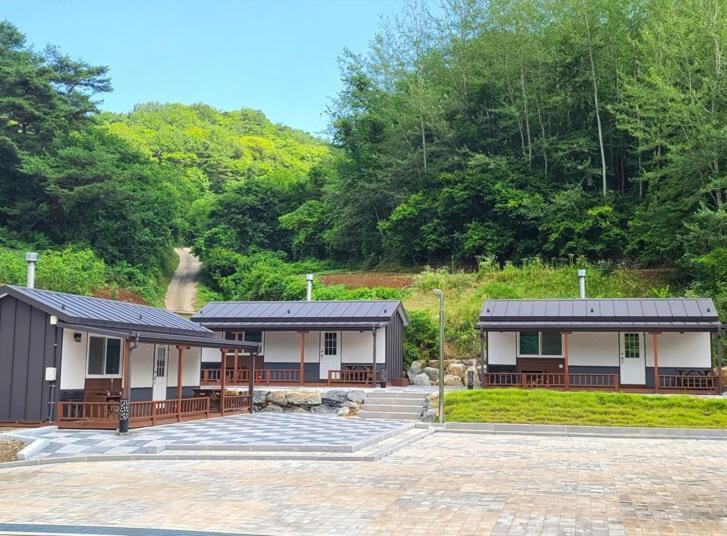 Yeongwol Taehwasan Village Experience Pension Exterior photo